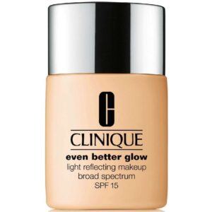Clinique Even Better Glow Light Reflecting Makeup SPF 15 30 ml – WN 04 Bone