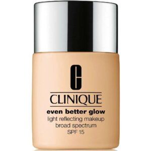 Clinique Even Better Glow Light Reflecting Makeup SPF 15 – 30 ml – Meringue 12 WN