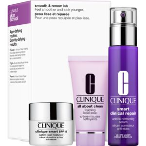 Clinique Smooth & Renew Lab Gift Set (Limited Edition)