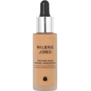 Nilens Jord Second Skin Serum Foundation 28 ml – No. 555 Chai